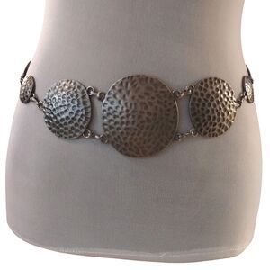 White Stag Hammered Pewter Colored Medallion Chain Metal Belt -S/M